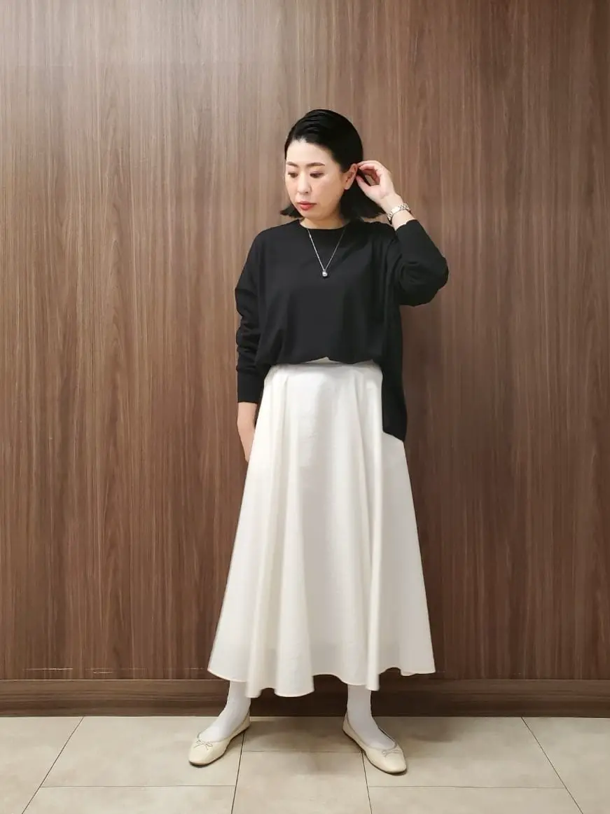  上部 コーディネート画像