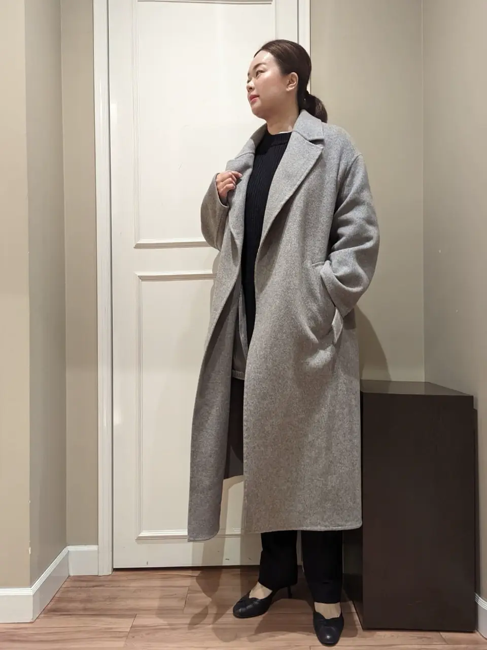  スタッフn コーディネート画像