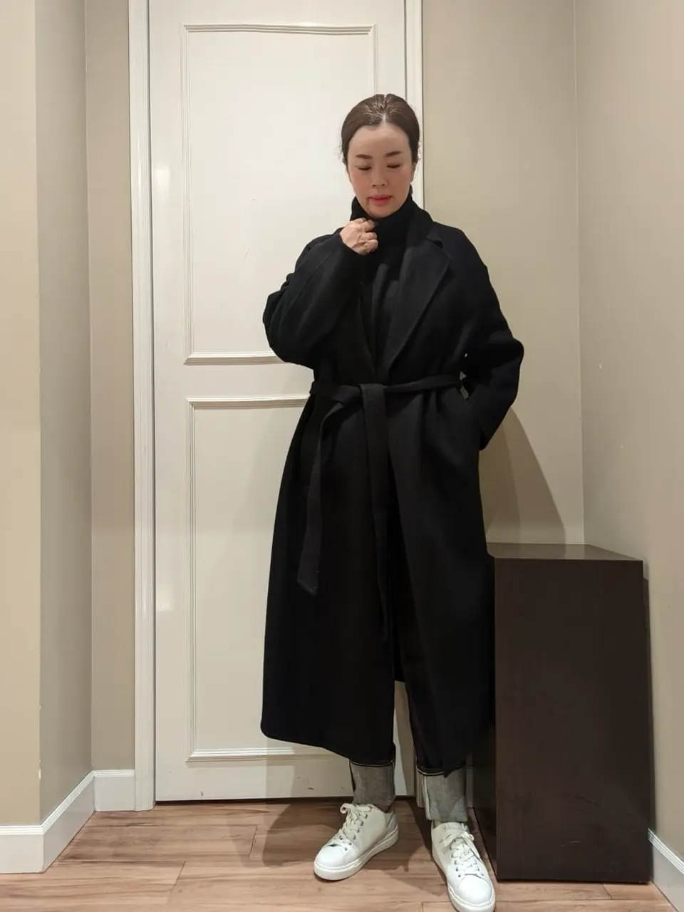  スタッフn コーディネート画像