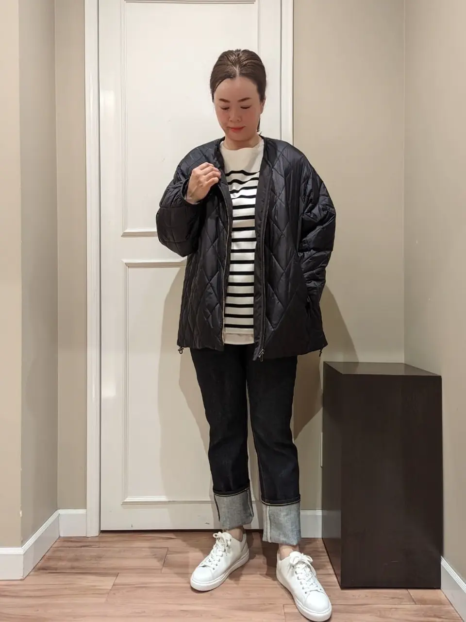  スタッフn コーディネート画像