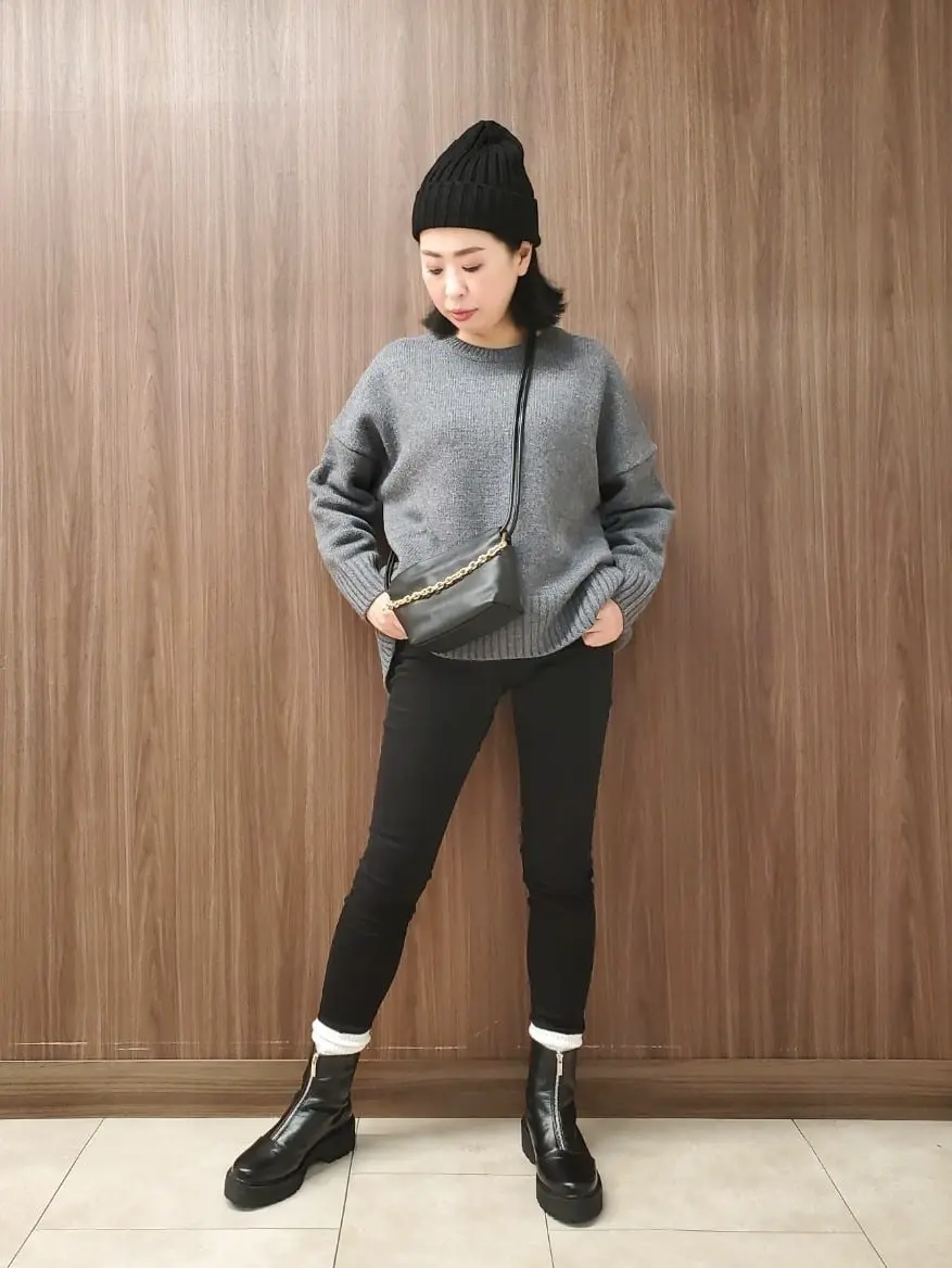  上部 コーディネート画像