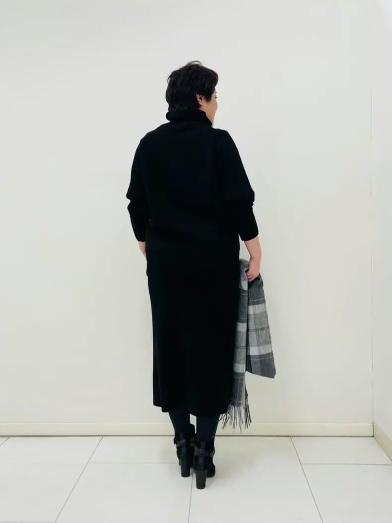 23区 L 佐藤 コーディネート画像