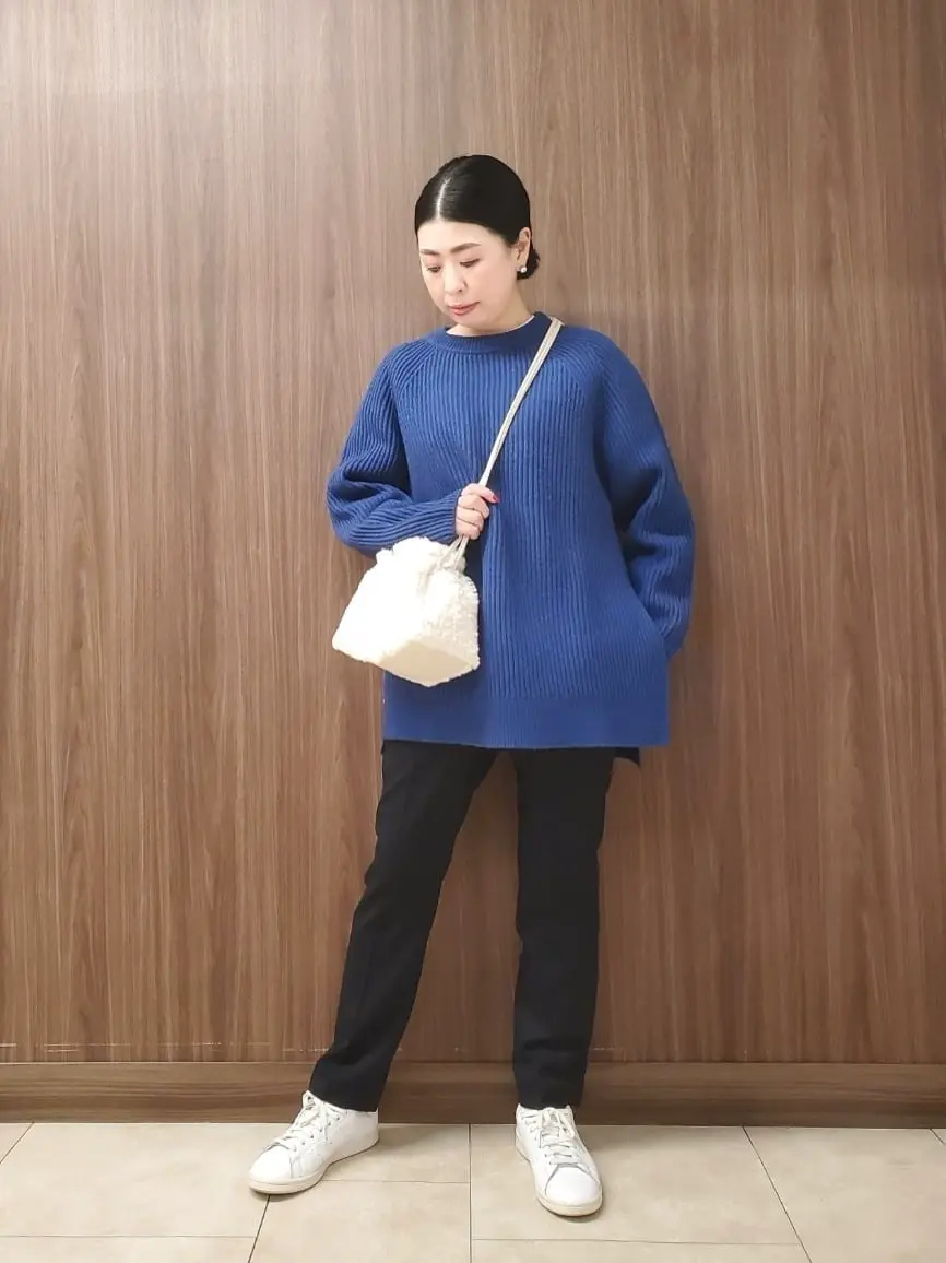  上部 コーディネート画像