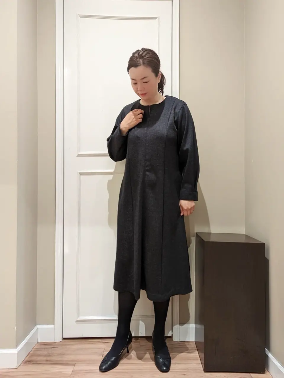  スタッフn コーディネート画像