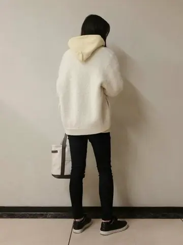 23区 L 髙橋 コーディネート画像