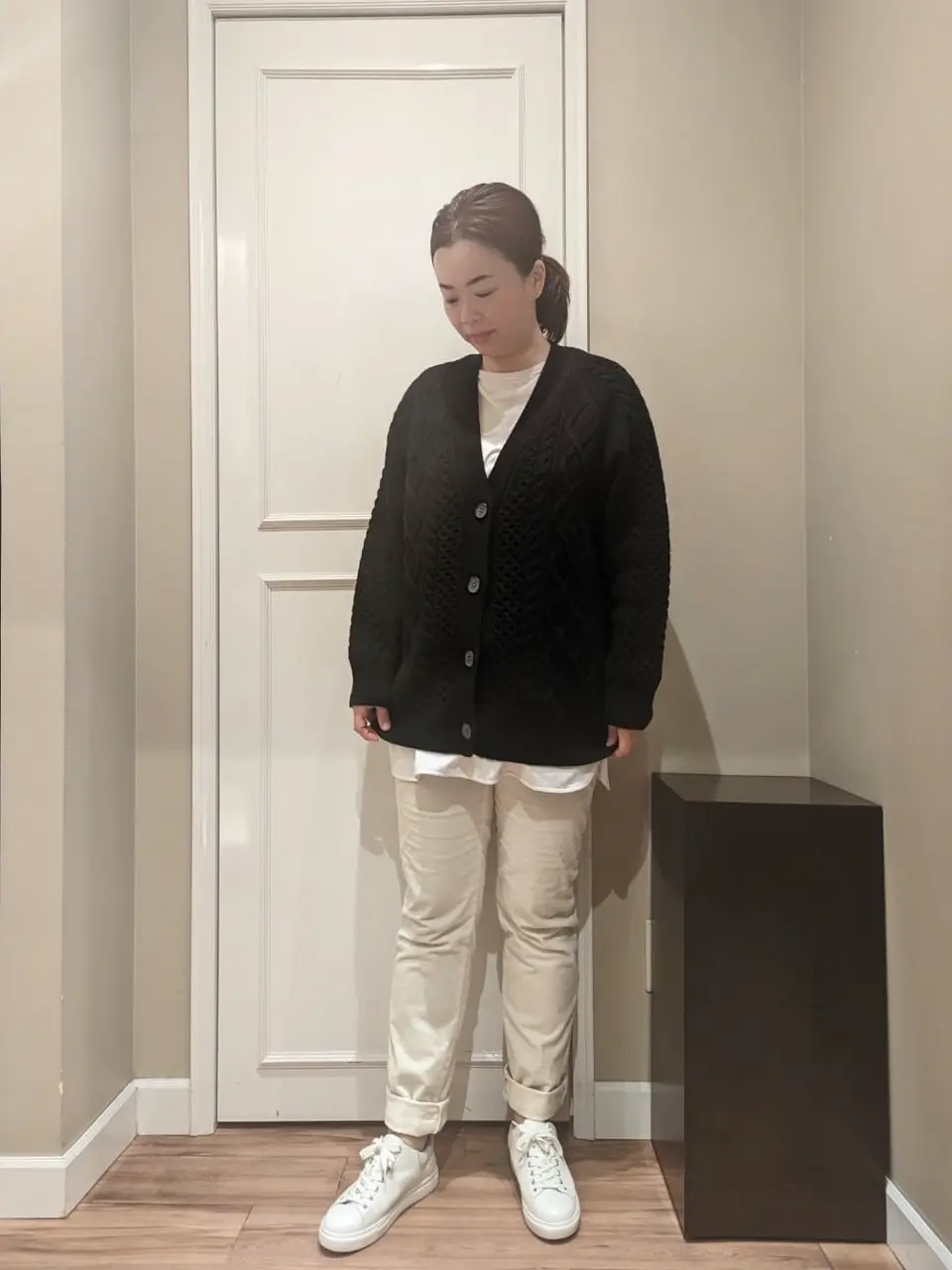  スタッフn コーディネート画像