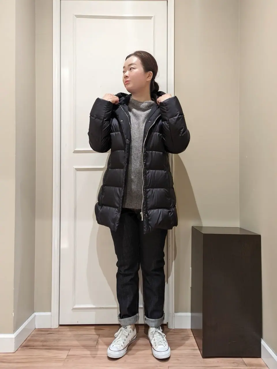  スタッフn コーディネート画像