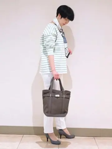 23区 L スタッフ コーディネート画像