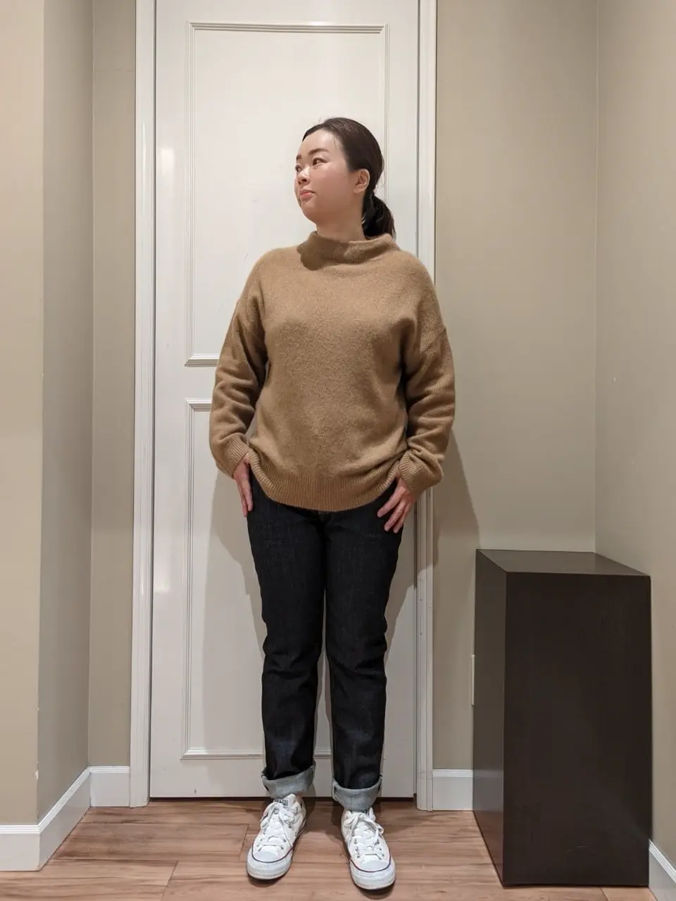  スタッフn コーディネート画像