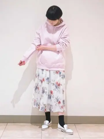 23区 L スタッフ コーディネート画像