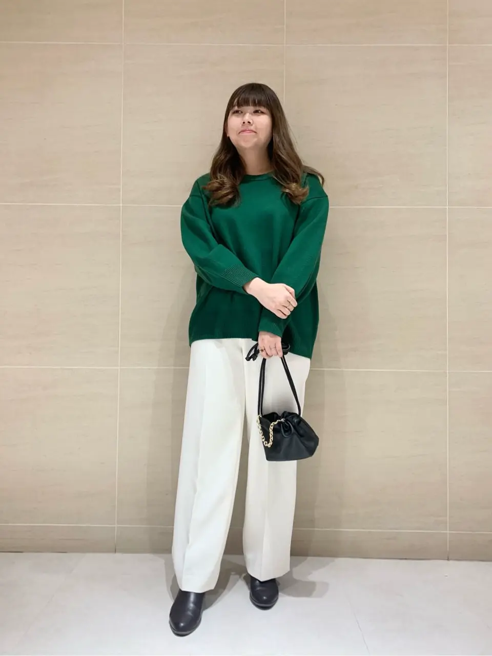  出口 コーディネート画像