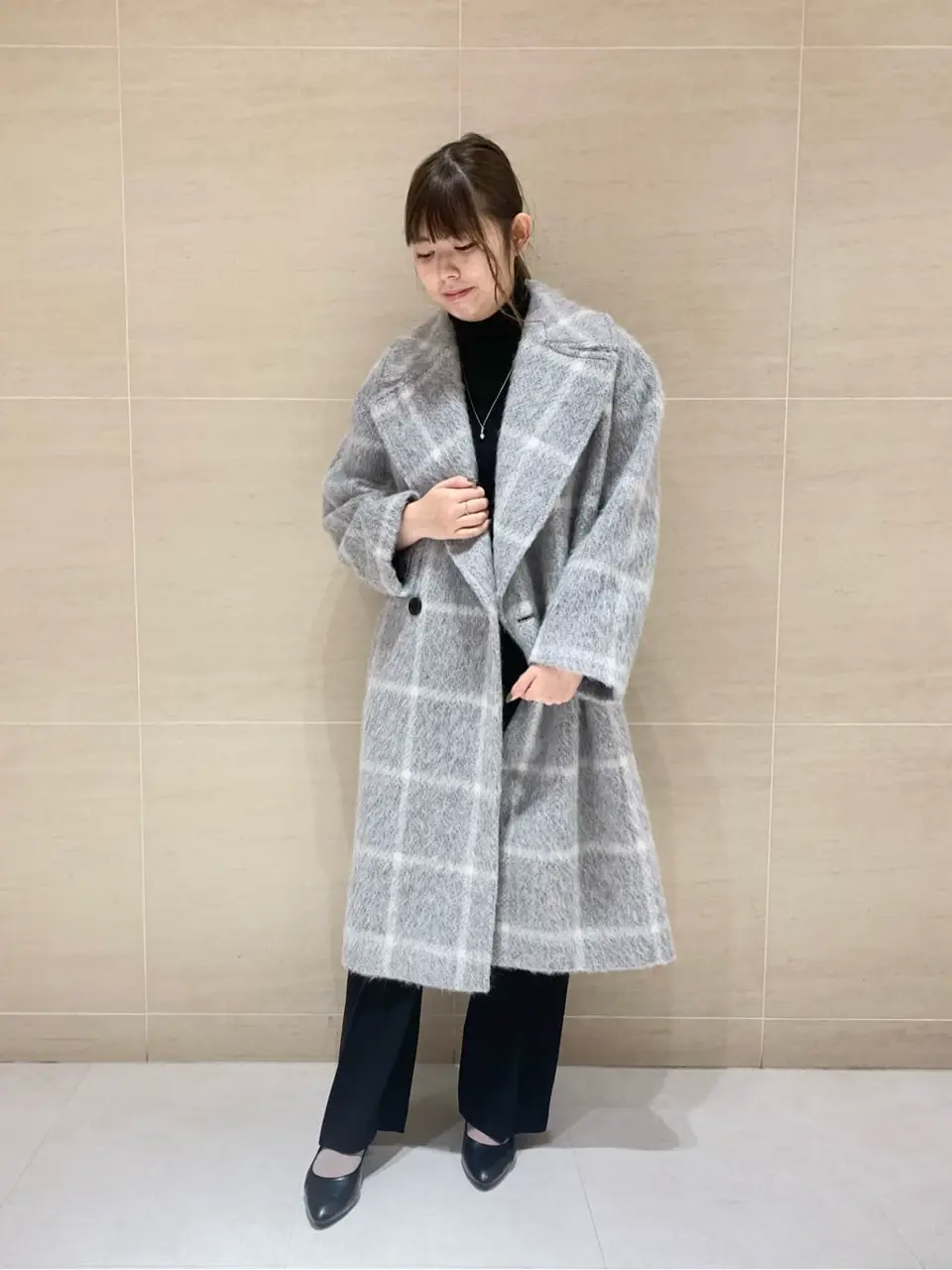  出口 コーディネート画像