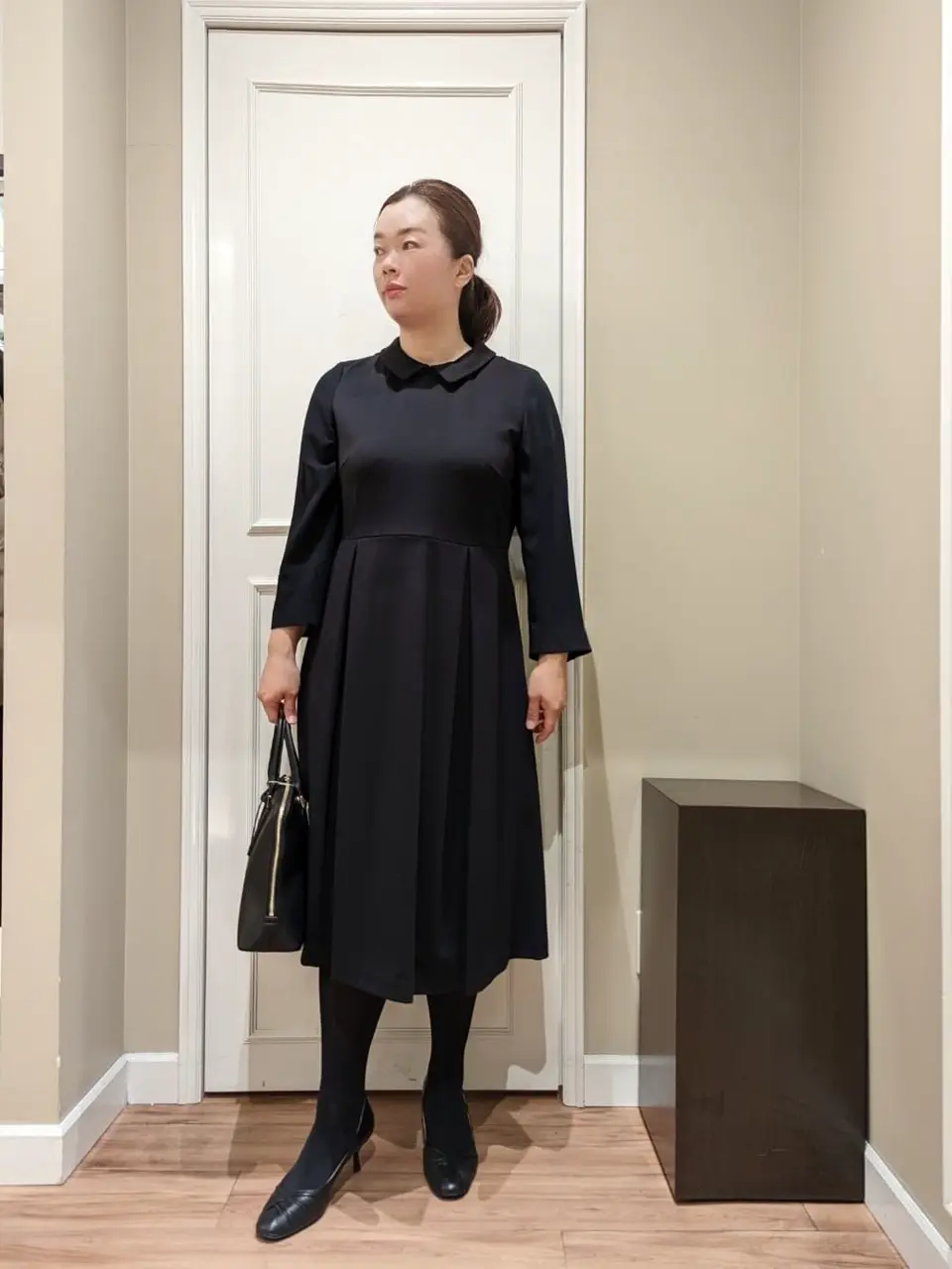  スタッフn コーディネート画像