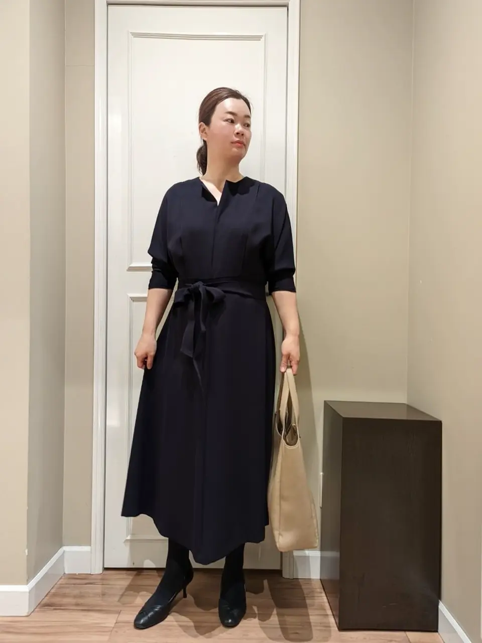  スタッフn コーディネート画像