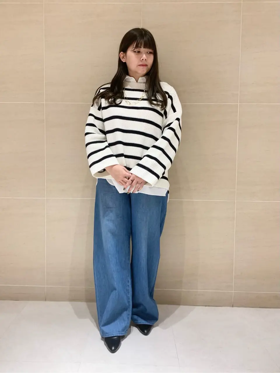  出口 コーディネート画像