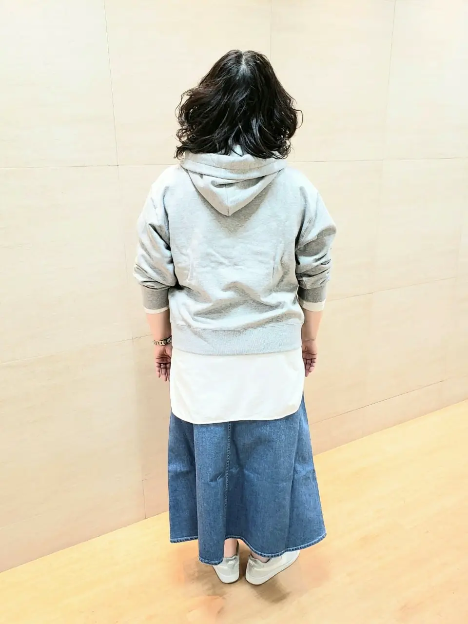 23区 L 菅野 コーディネート画像