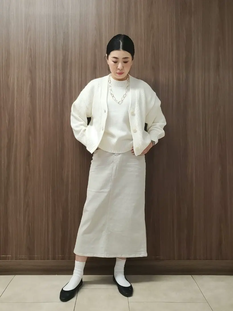  上部 コーディネート画像