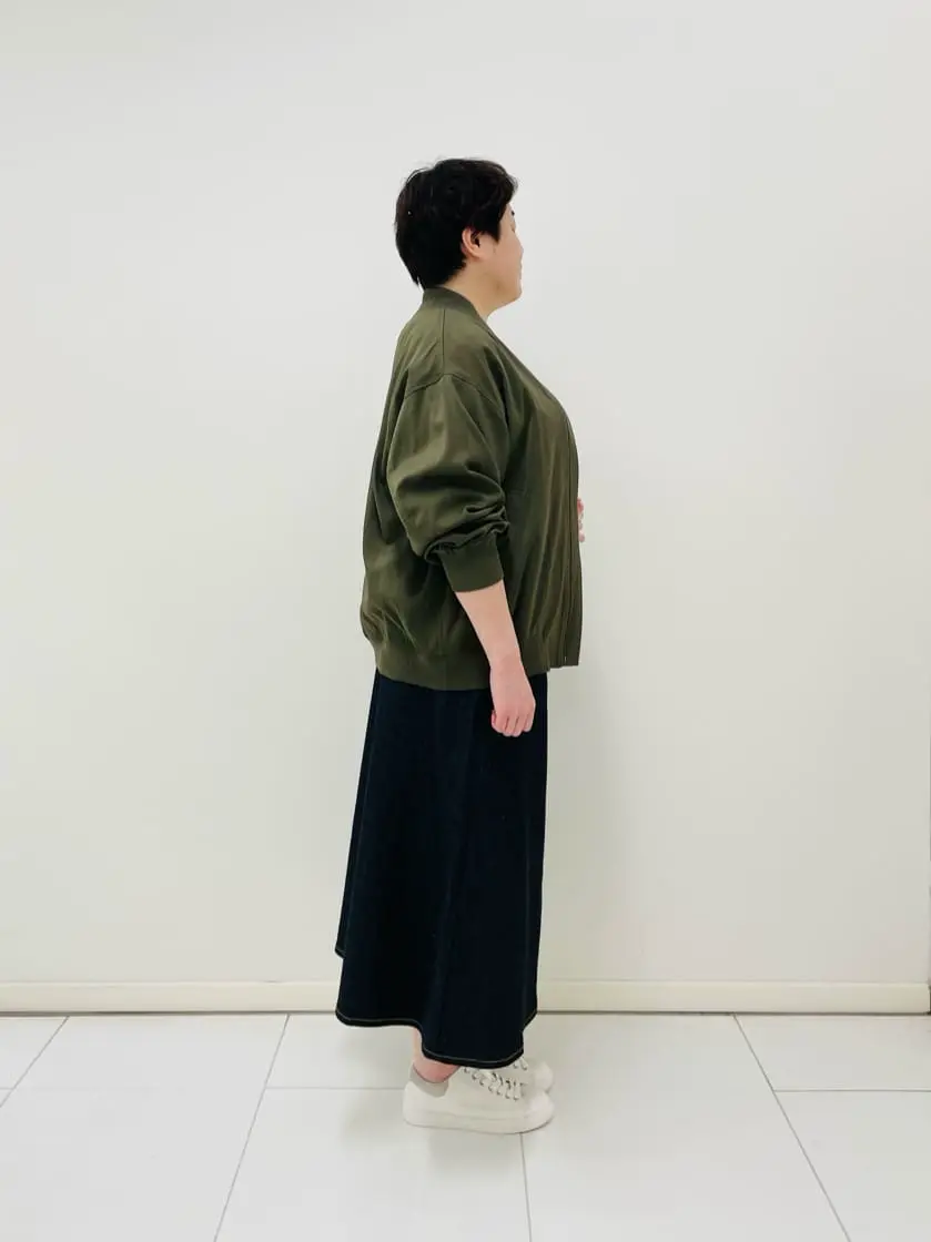 23区 L 佐藤 コーディネート画像