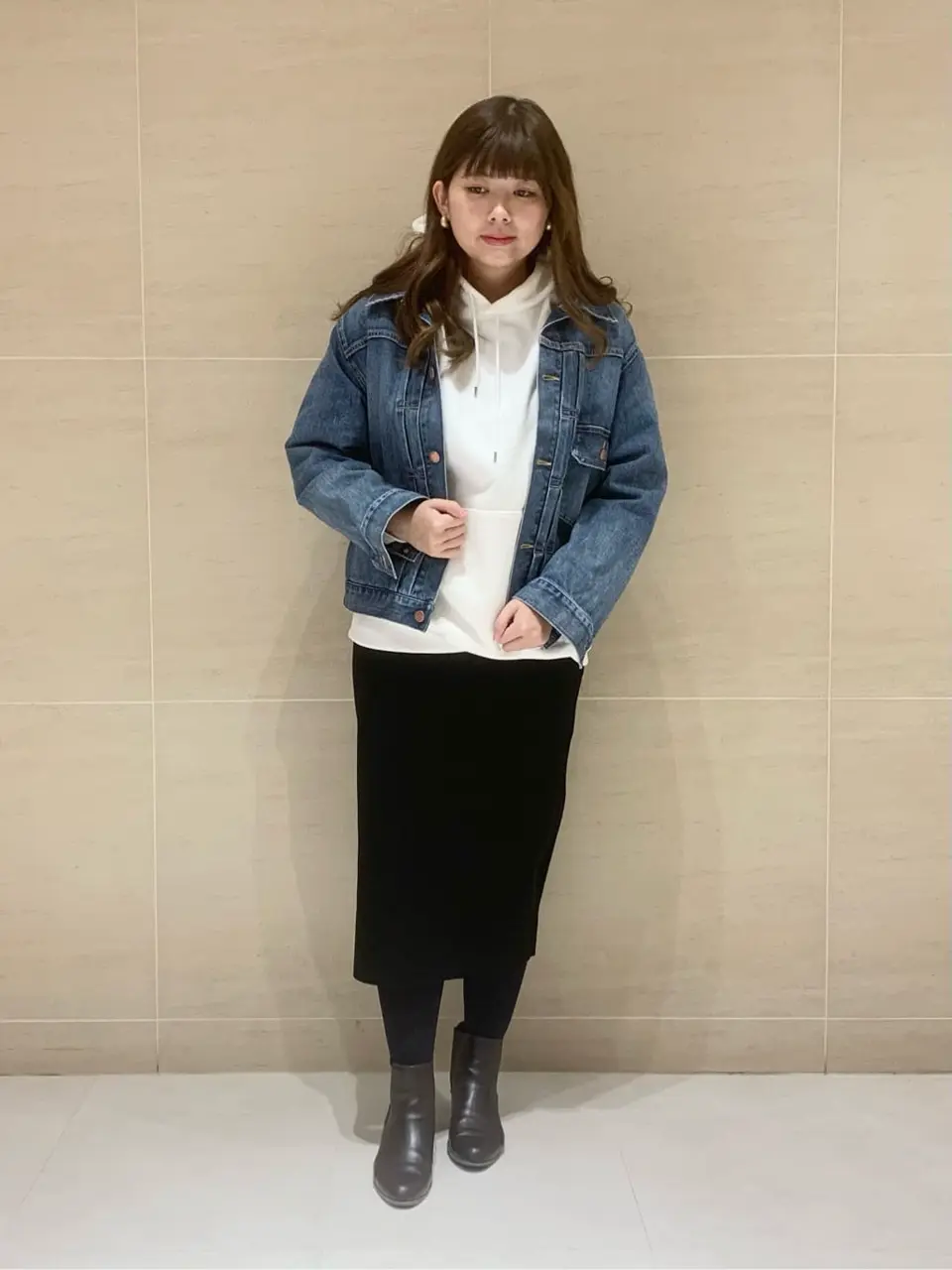  出口 コーディネート画像