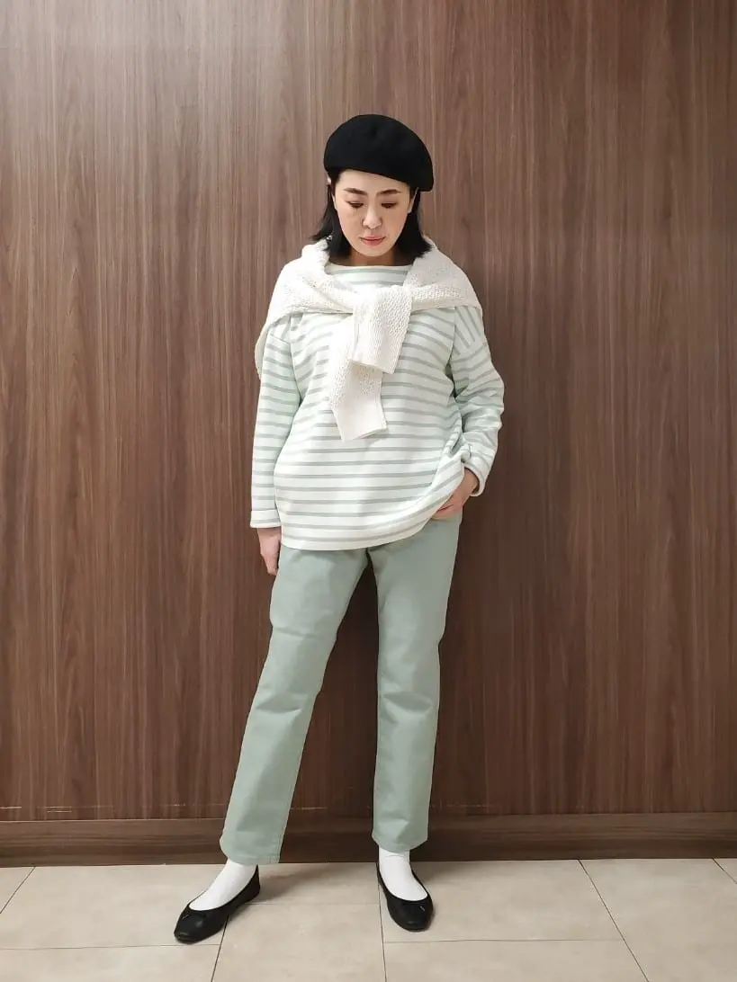  上部 コーディネート画像