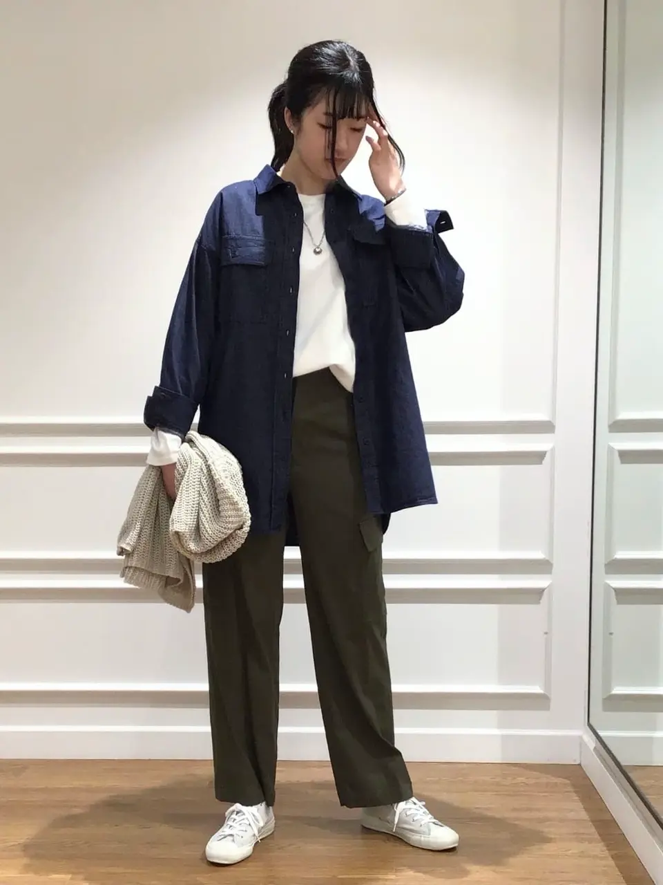 23区 L スタッフ コーディネート画像