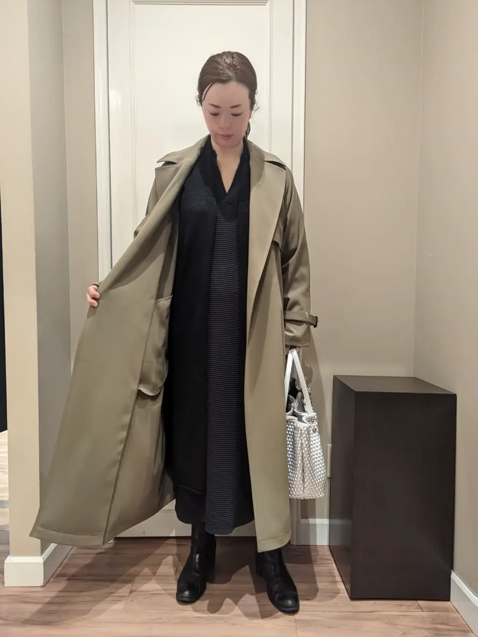  スタッフn コーディネート画像