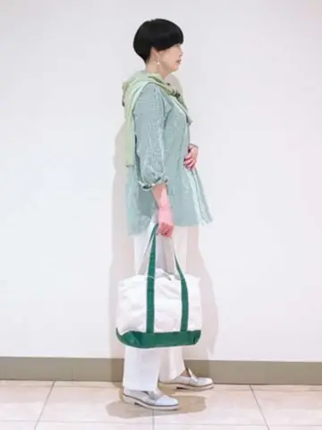 23区 L スタッフ コーディネート画像