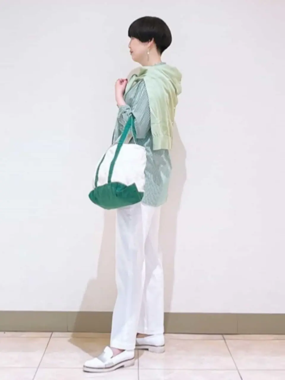 23区 L スタッフ コーディネート画像