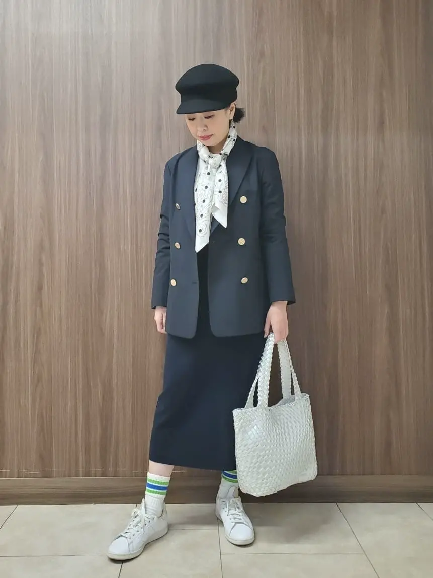  上部 コーディネート画像