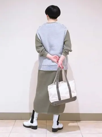 23区 L スタッフ コーディネート画像