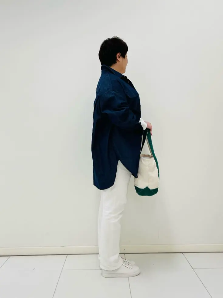 23区 L 佐藤 コーディネート画像