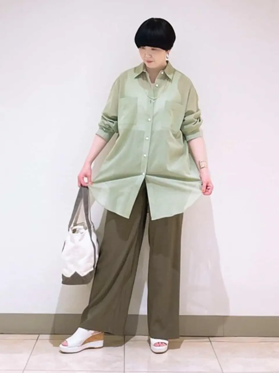 23区 L スタッフ コーディネート画像