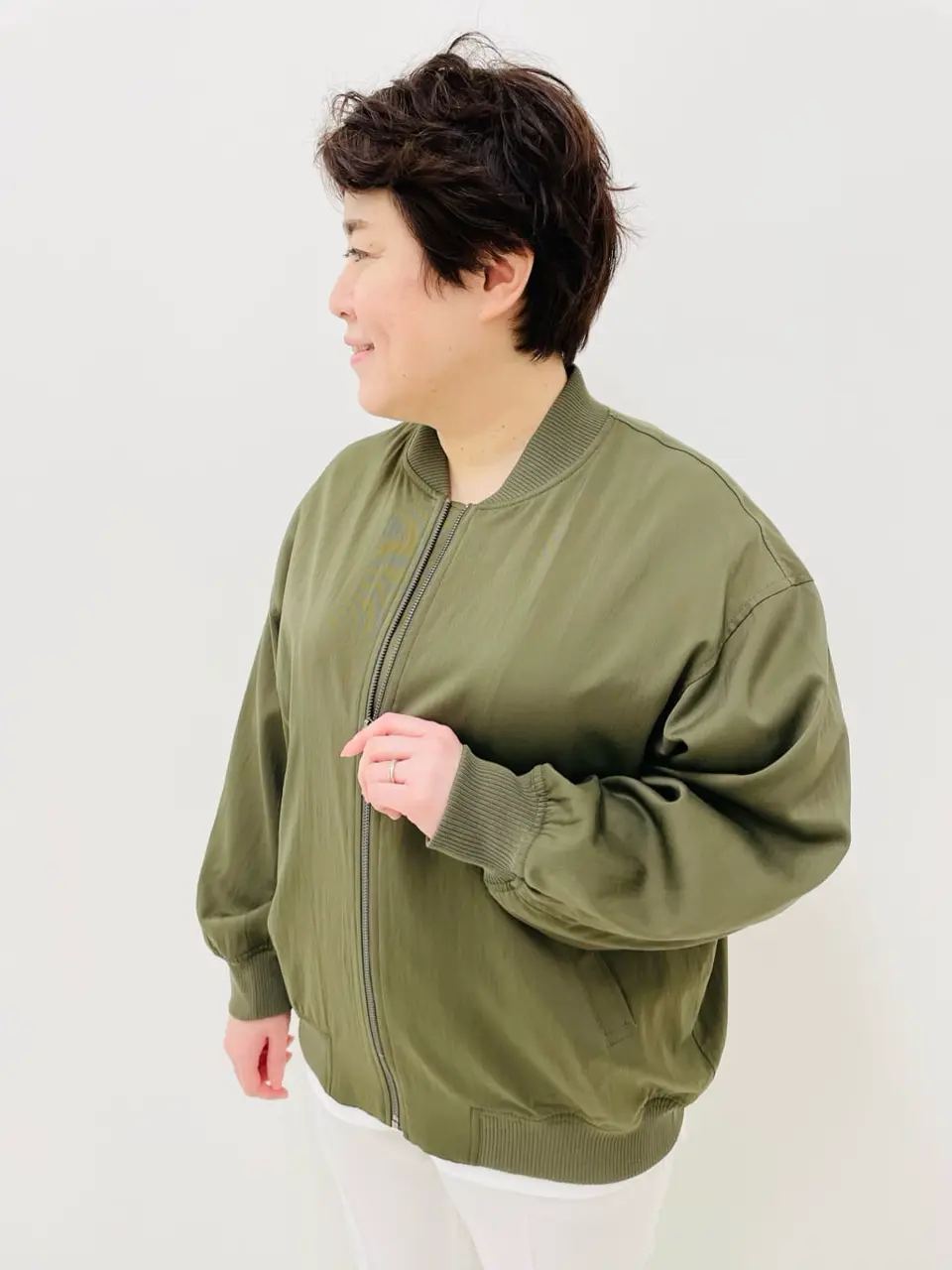 23区 L 佐藤 コーディネート画像