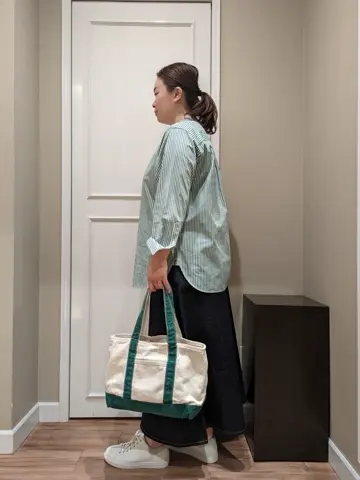 23区 L スタッフn コーディネート画像