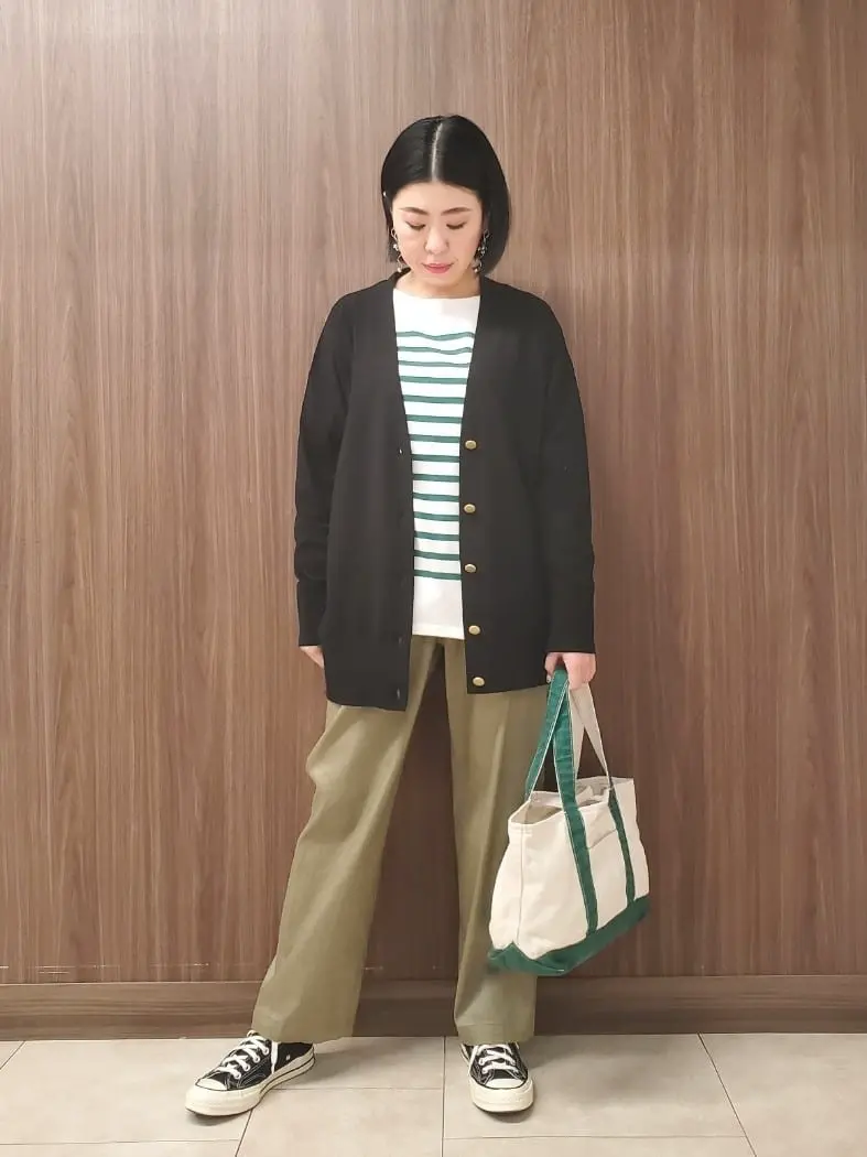  上部 コーディネート画像