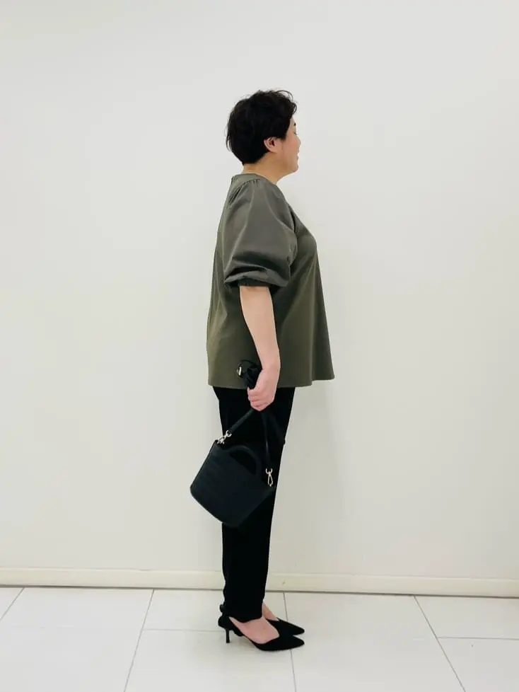 23区 L 佐藤 コーディネート画像