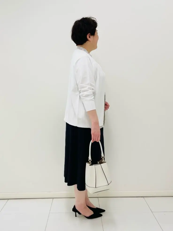 23区 L 佐藤 コーディネート画像