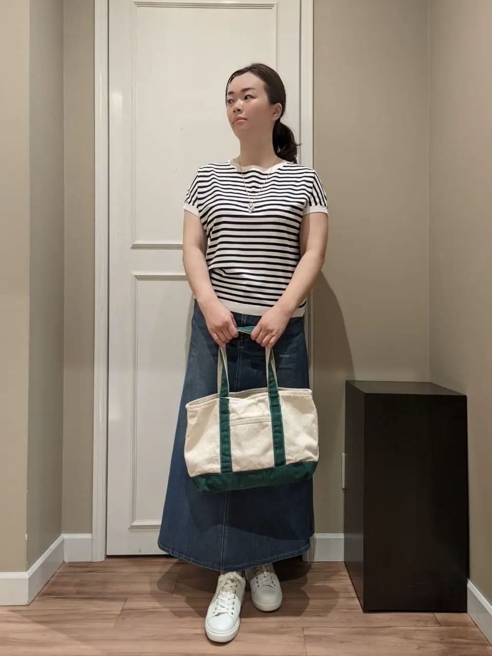 23区 L スタッフn コーディネート画像