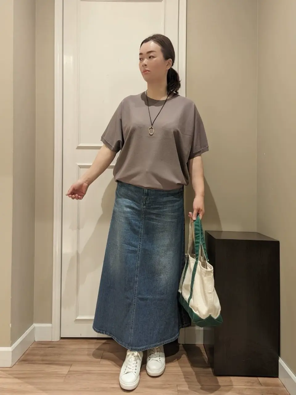 23区 L スタッフn コーディネート画像