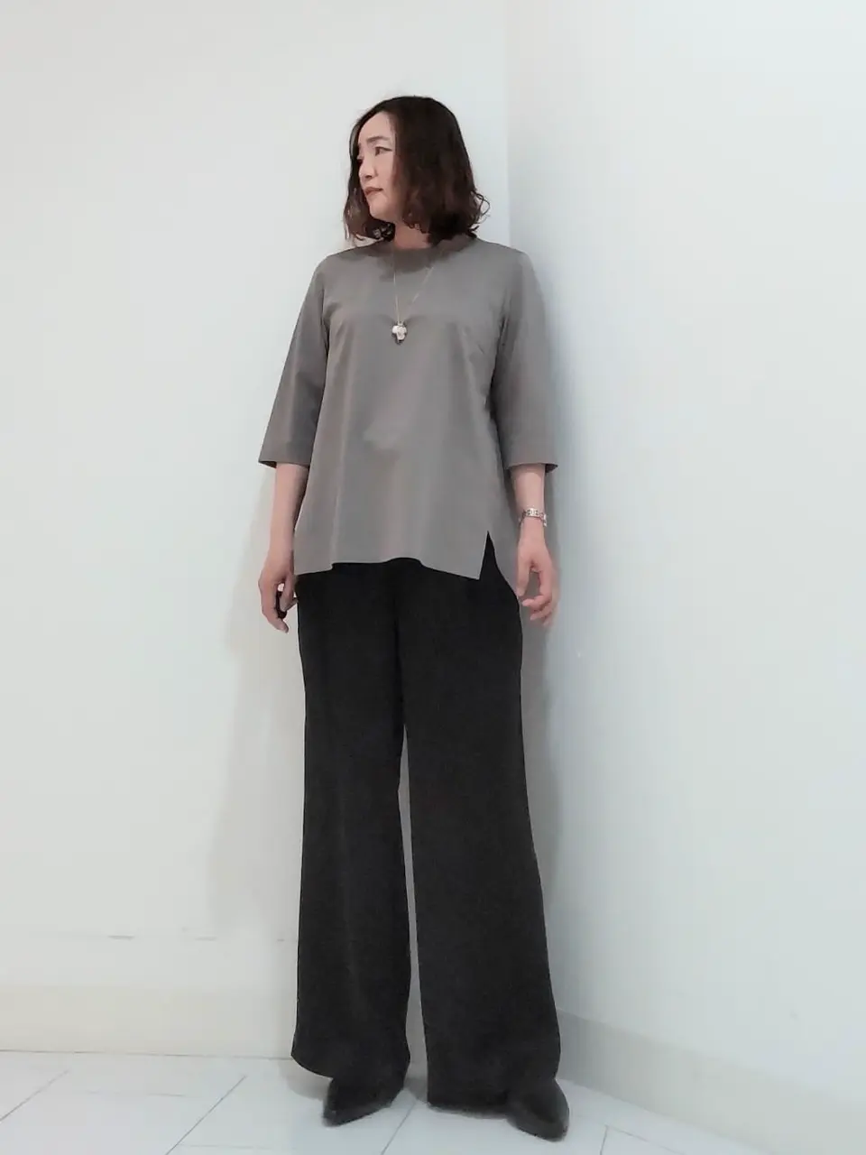  ナオミ コーディネート画像