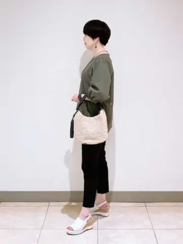 23区 L スタッフ コーディネート画像