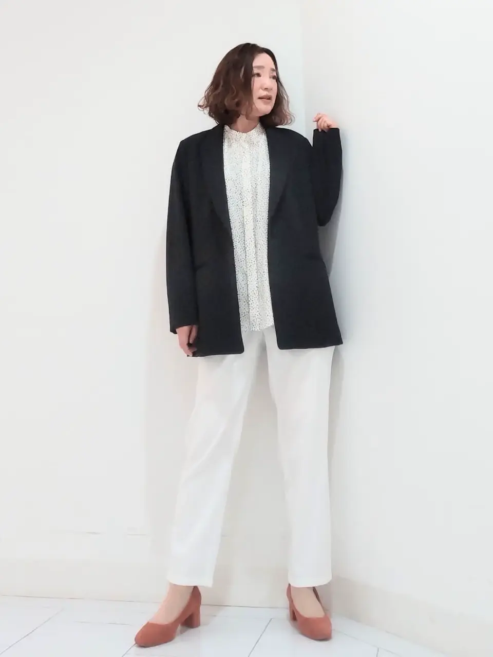  ナオミ コーディネート画像