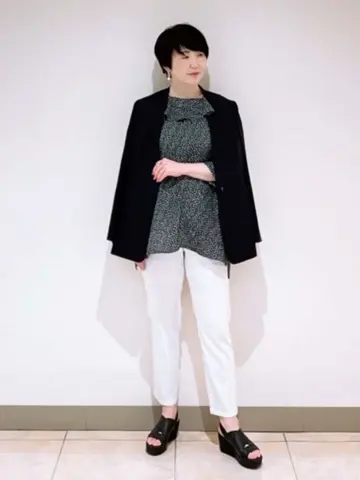 23区 L スタッフ コーディネート画像