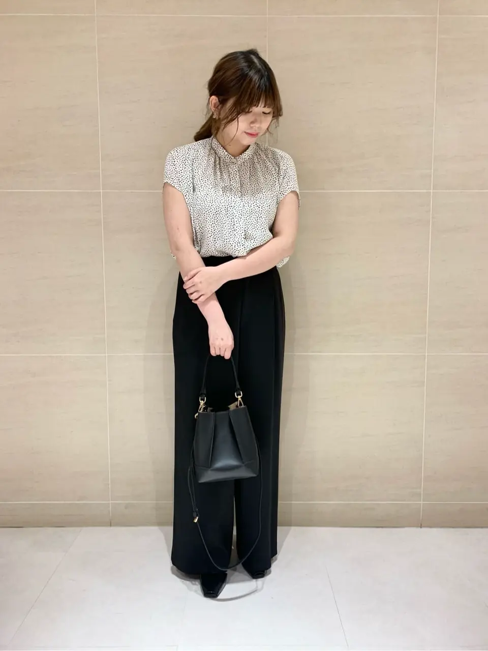  出口 コーディネート画像