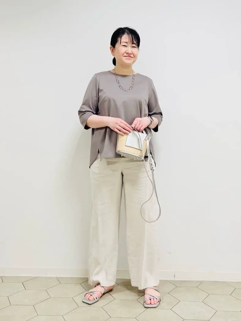 23区 L スタッフ コーディネート画像