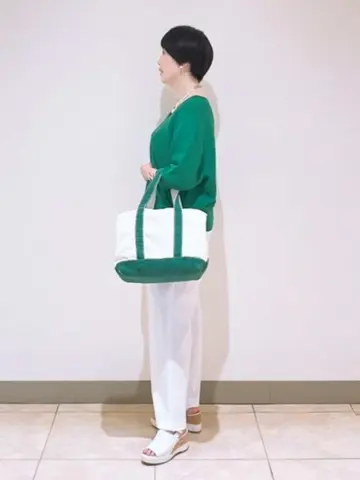 23区 L スタッフ コーディネート画像