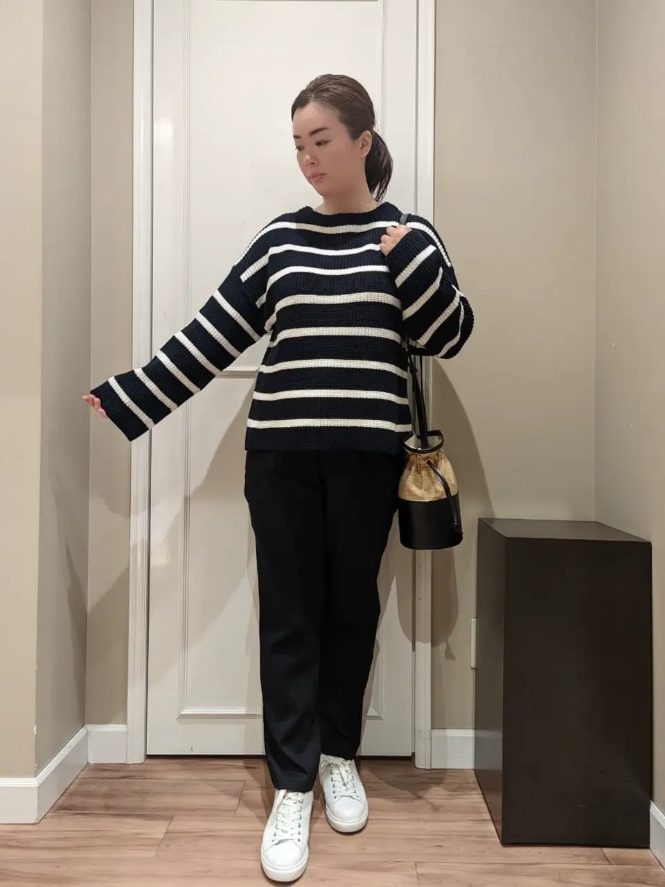 23区 L スタッフn コーディネート画像