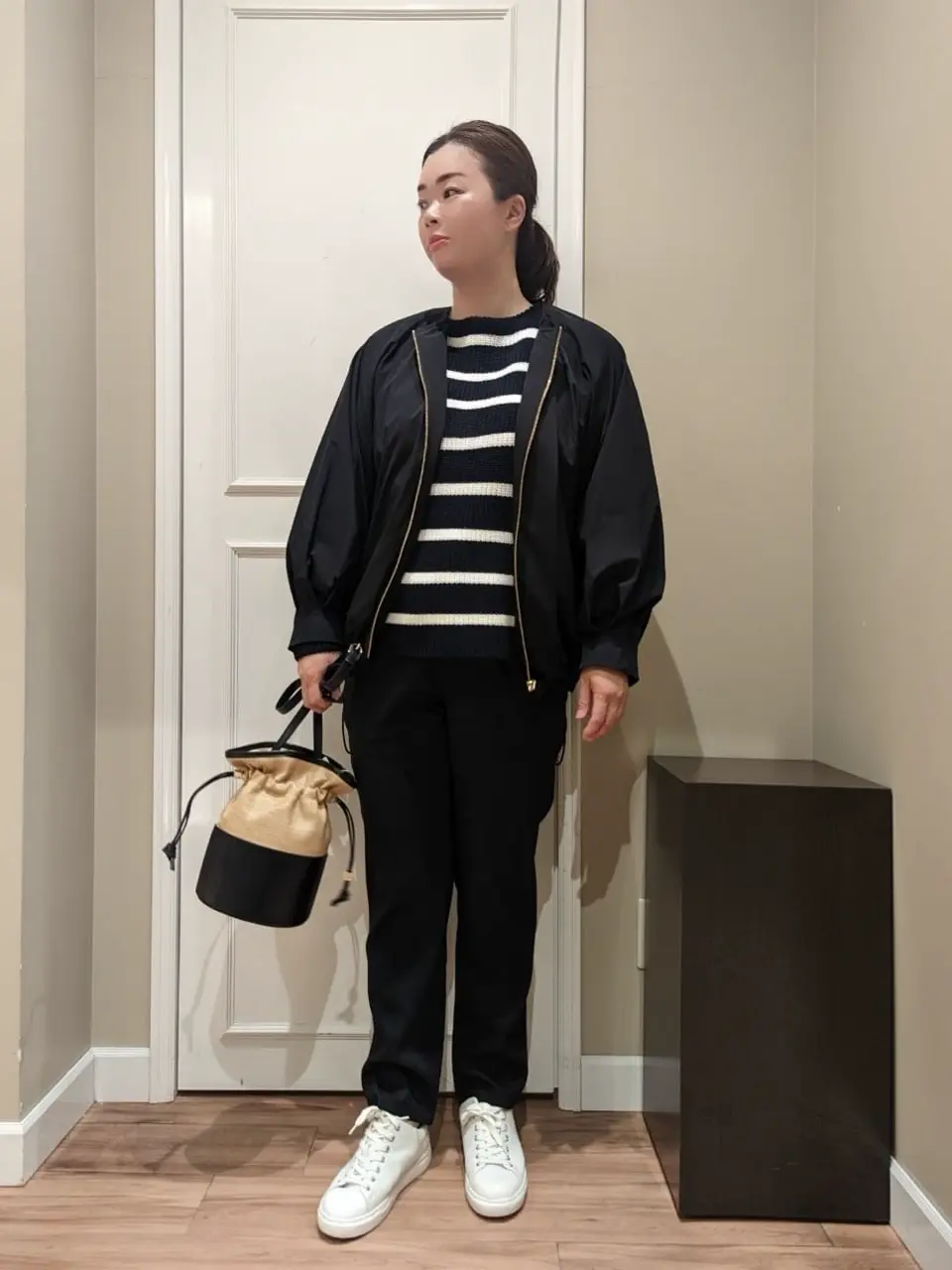 23区 L スタッフn コーディネート画像