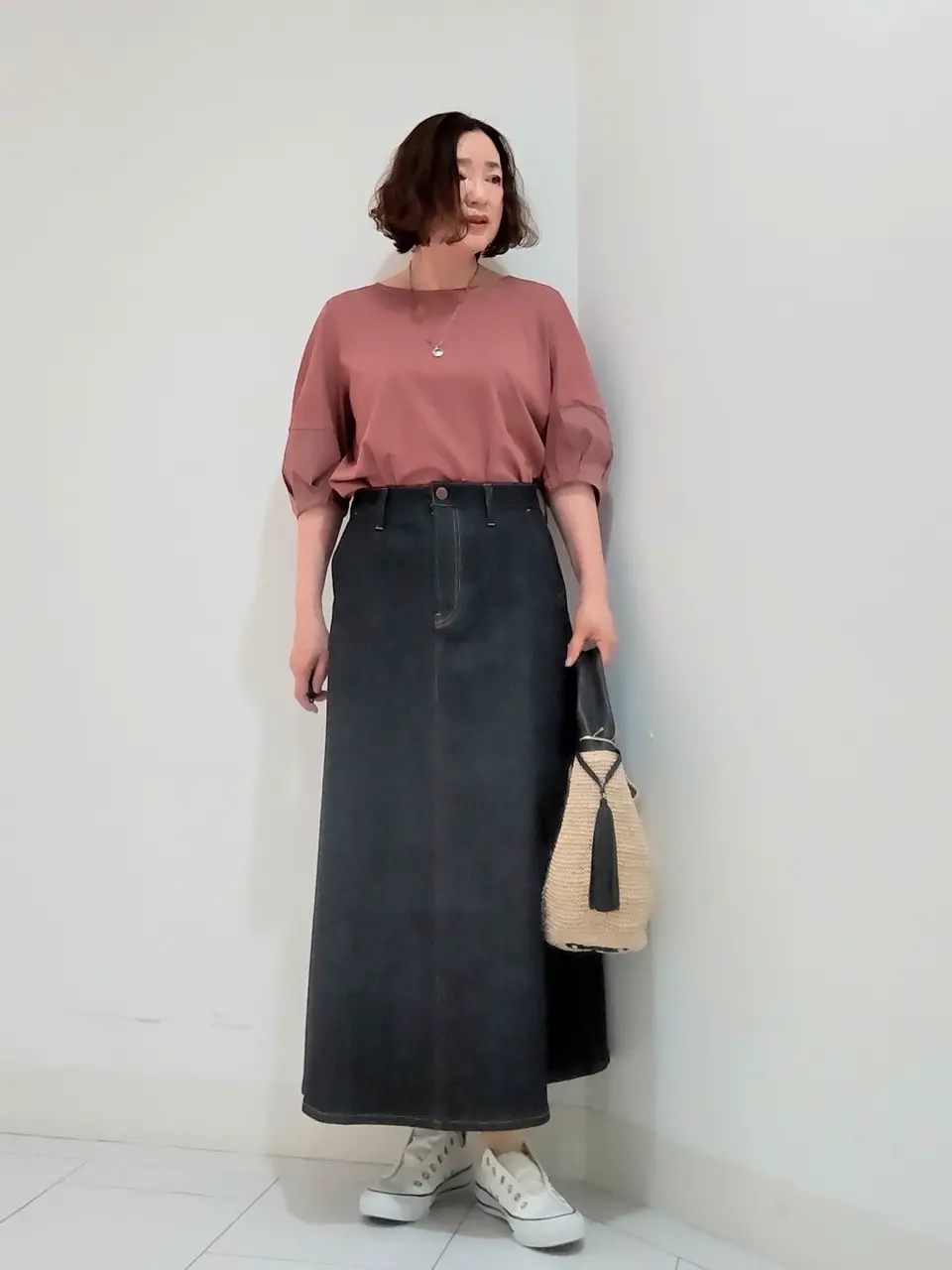  ナオミ コーディネート画像