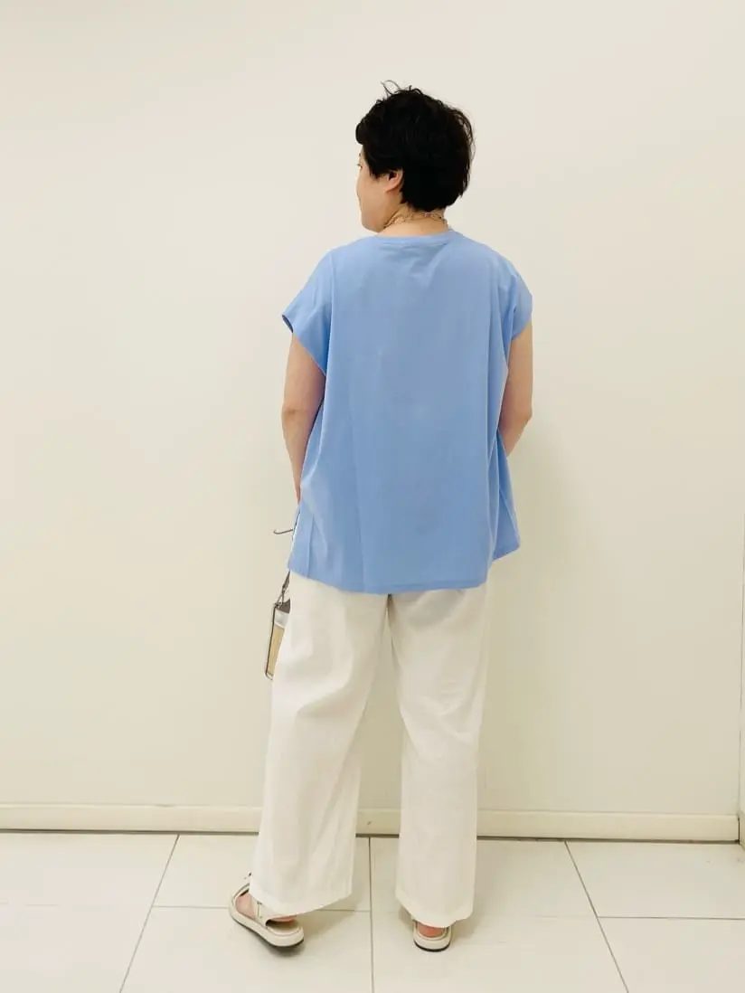 23区 L 佐藤 コーディネート画像